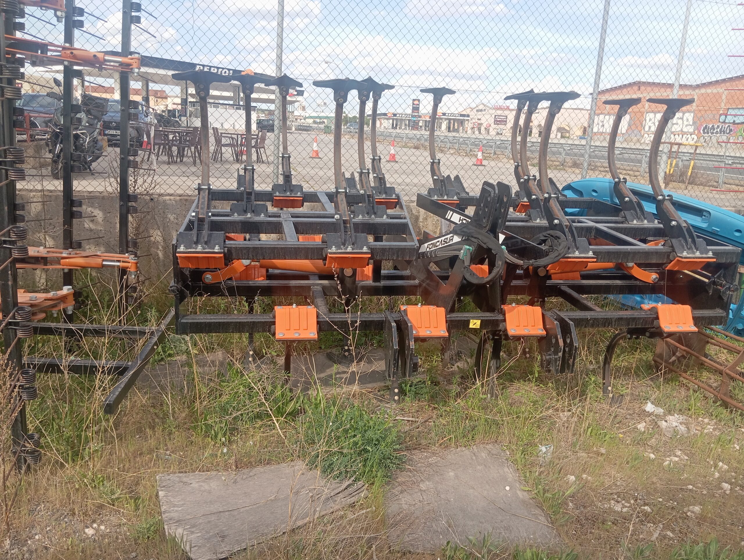 Semichisel de 25 brazos (35x35) con elastómeros – 6 metros de labor-NUEVO A ESTRENAR (2.020) - Imagen 3