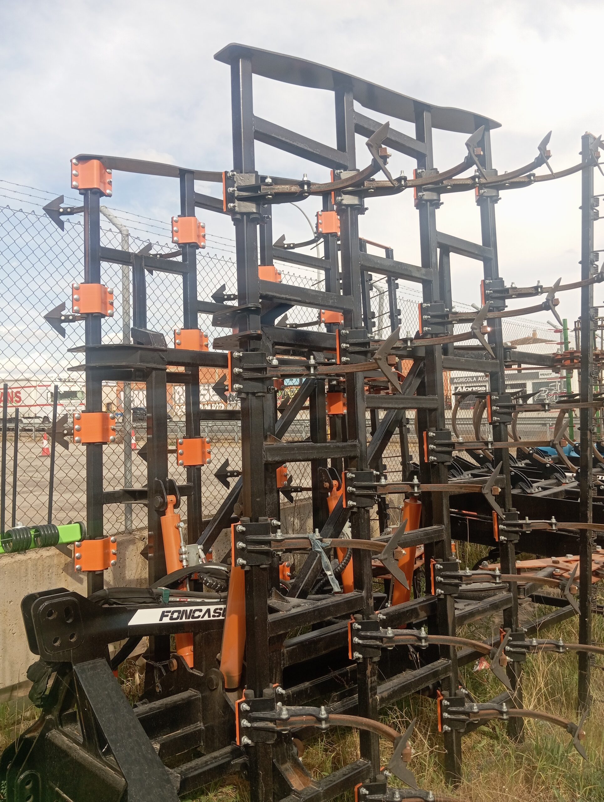 Preparador FONCASUR 6 MT de labor - NUEVO A ESTRENAR - Imagen 2