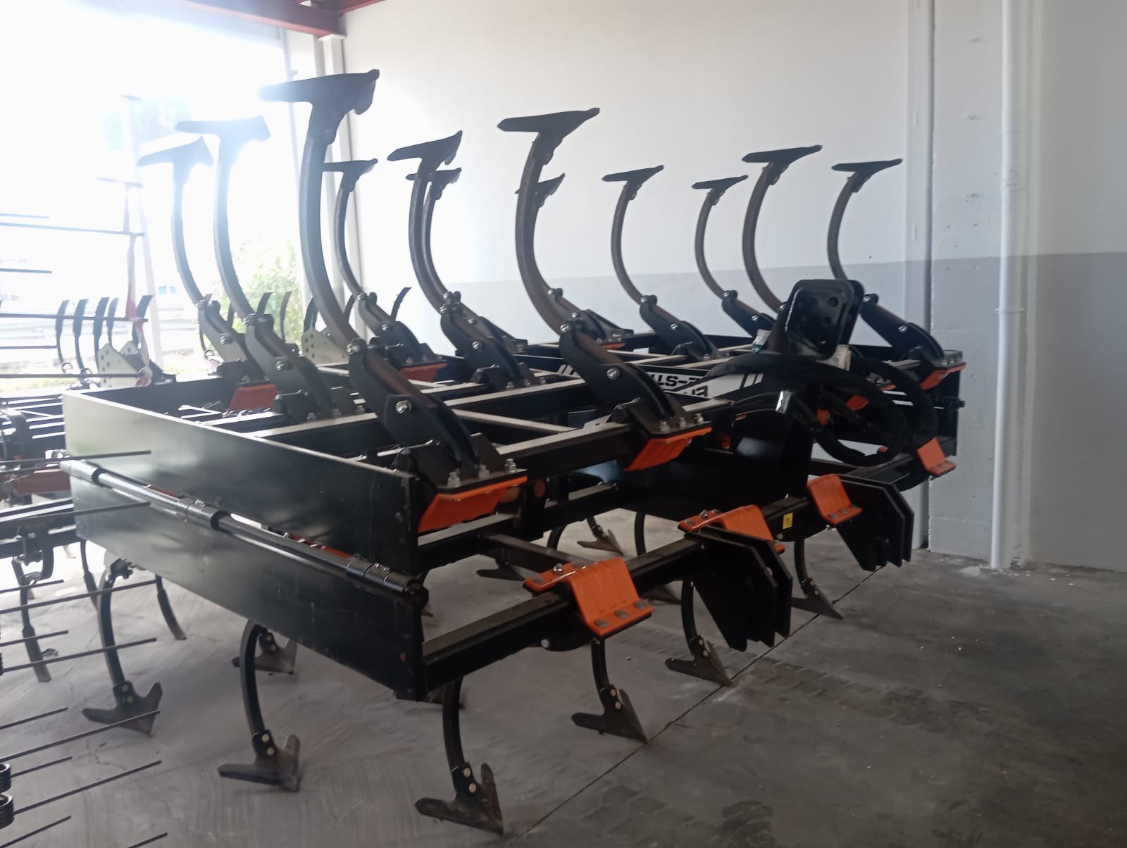 Semichisel_de_25_brazos_35x35_disparo_por_elastomeros_talleres_clemen_lerma_burgos