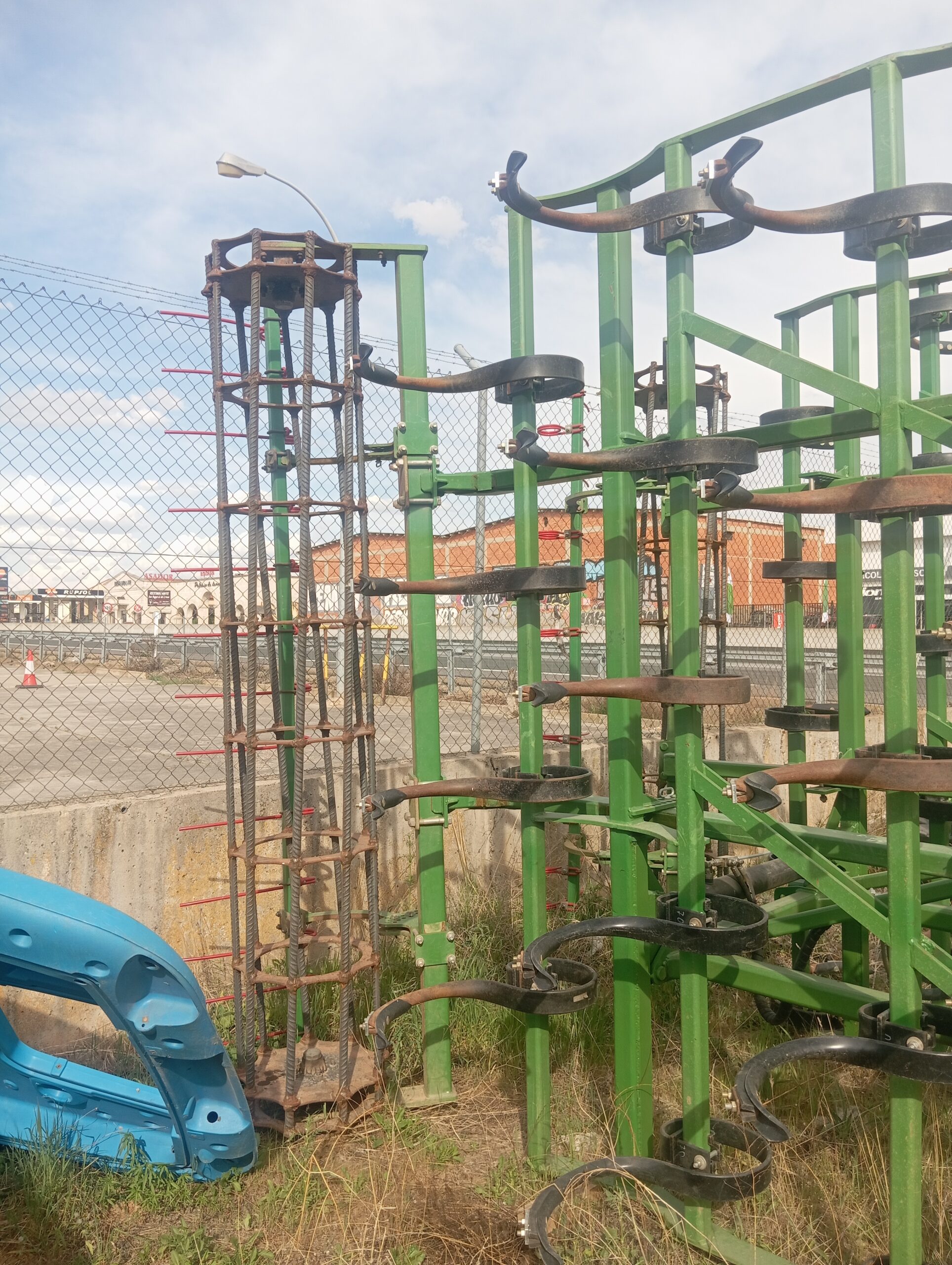 VIBROCULTIVADOR GAHER ( 34 BRAZOS - 70X12)) - Imagen 4