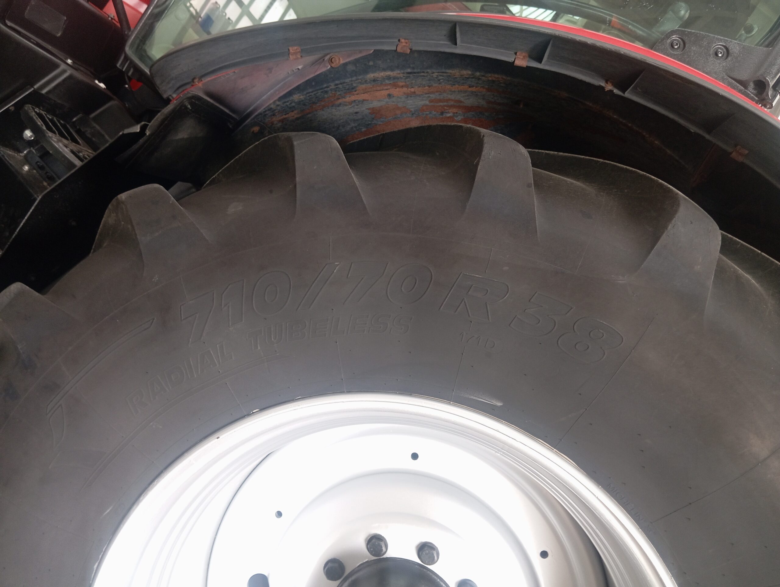 Tractor CASE CVX230 con tripuntal y toma de fuerza – En perfecto estado -Autoguiado y RTK - Imagen 4